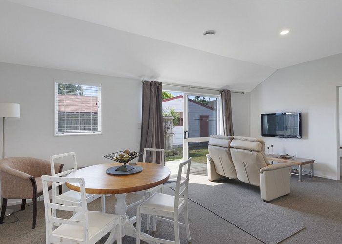  at 15D Walton Street, Sydenham, Christchurch City, Canterbury