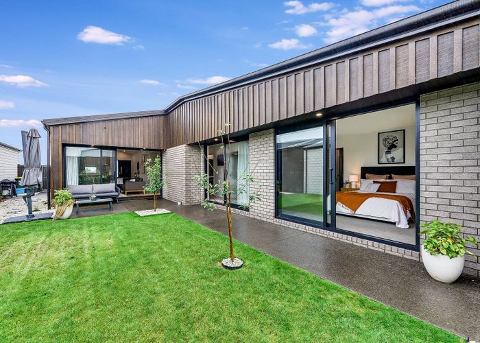  at 21 Wairua Avenue, Baverstock, Hamilton