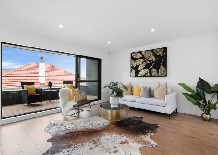  at Lot 2 / 11 Hayr Road, Three Kings, Auckland City, Auckland