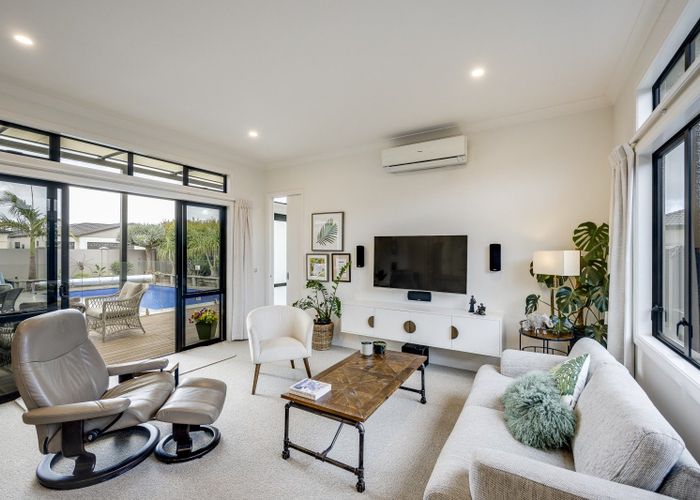  at 15 Hunter Drive, Te Awa, Napier, Hawke's Bay