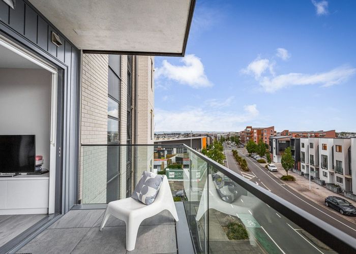  at 203/2 Onekiritea Road, Hobsonville, Waitakere City, Auckland