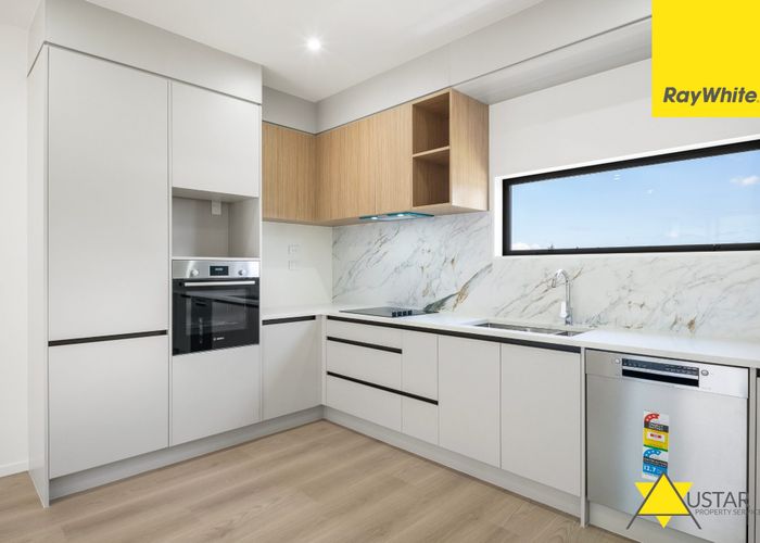  at 2/1136 New North Road, Mount Albert, Auckland City, Auckland
