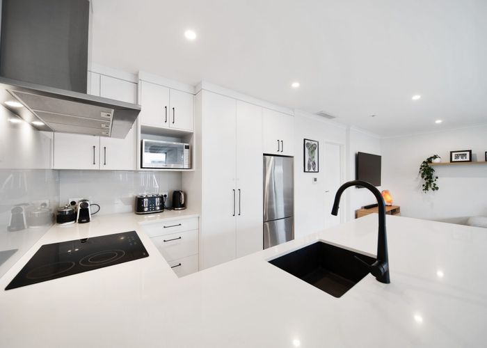  at 17 Roslyn Farm Street, Ramarama, Franklin, Auckland