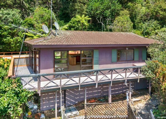 at 65 Western Road, Laingholm, Auckland