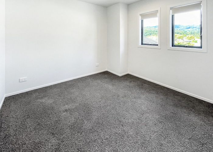  at 4/9 Main Road, Wainuiomata, Lower Hutt, Wellington