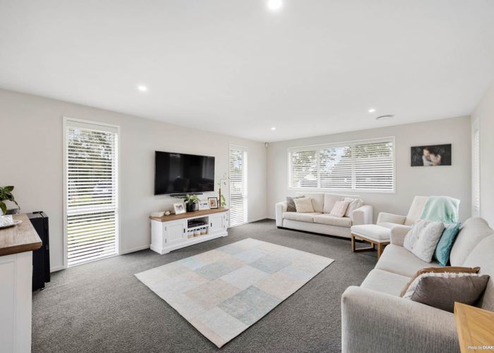  at 6 Glory Way, Buckland, Pukekohe