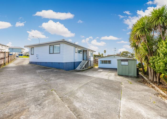  at 9 Holborn Place, Papatoetoe, Manukau City, Auckland