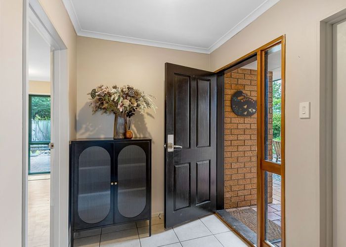  at 17 Devon Crescent, Darfield, Darfield