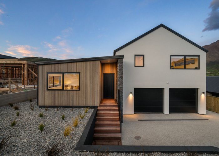  at 8 Southdown Road, Hanley's Farm, Jacks Point, Queenstown-Lakes, Otago
