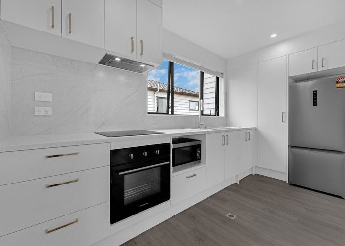  at 7/45 Dale Crescent, Pakuranga, Manukau City, Auckland