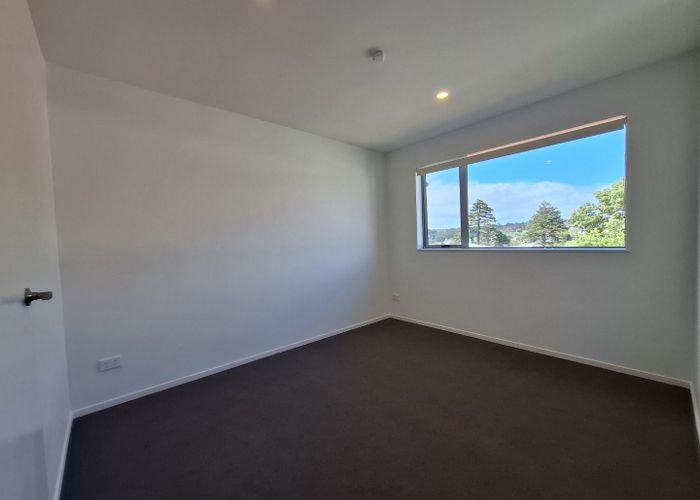  at 18E Kimber Hall Avenue, Mount Roskill, Auckland City, Auckland