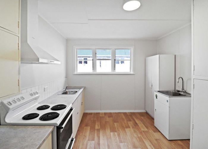  at 5/2 Argyle Grove, Trentham, Upper Hutt, Wellington