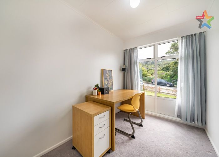  at 35 Harbour View Road, Harbour View, Lower Hutt