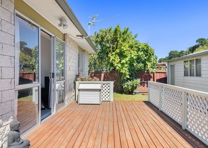  at Flat 2/4 Bromley Road, Bromley, Christchurch City, Canterbury