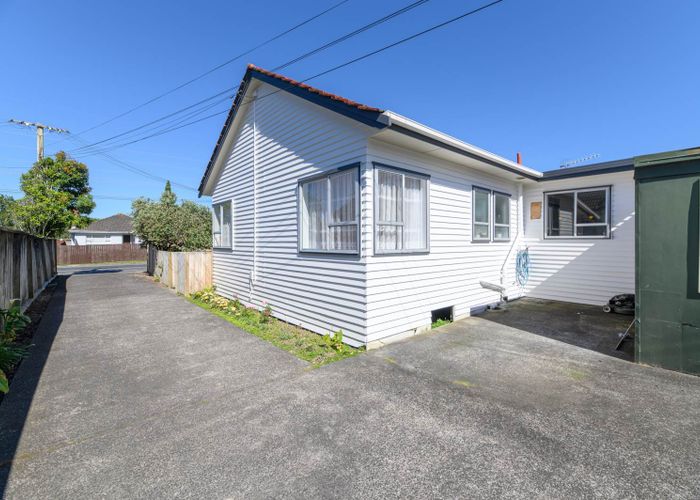 Free property data for 1/127 Portage Road, New Lynn, Auckland homes.co.nz