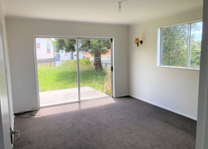  at 14B Stewart Drive, Newlands, Wellington, Wellington