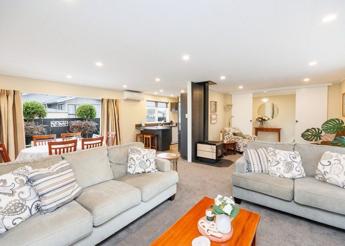  at 644 Featherston Street, Roslyn, Palmerston North, Manawatu / Whanganui