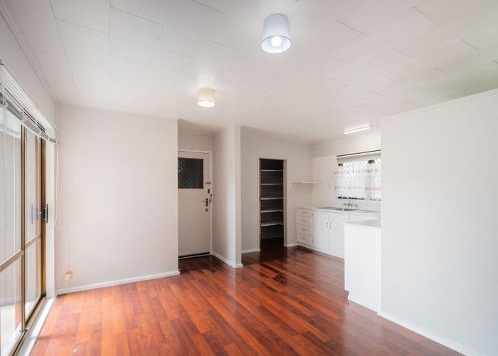  at 17 Walton Place, Flaxmere, Hastings