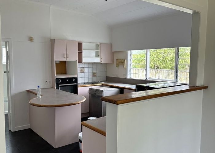  at 41 Woodglen Road, Glen Eden, Waitakere City, Auckland