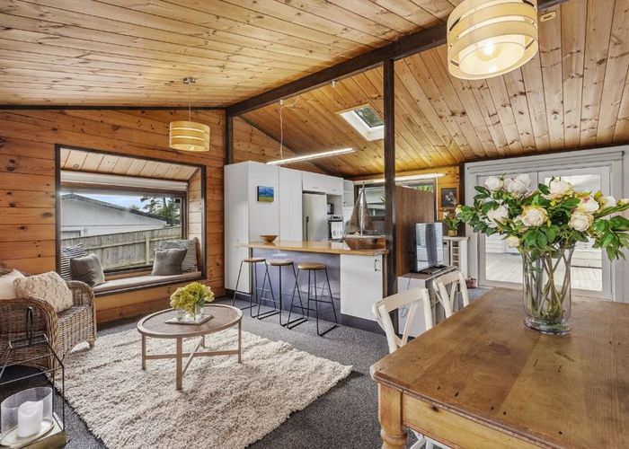  at 16 Apple Terrace, Ranui Heights, Porirua, Wellington