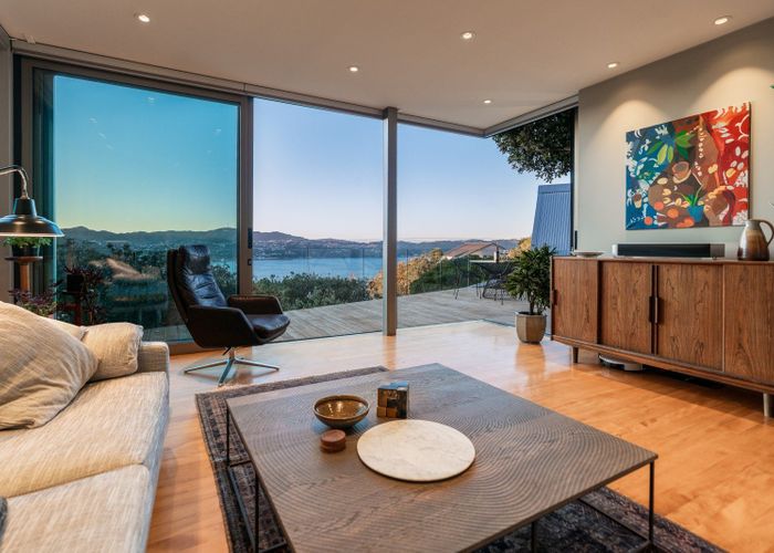  at 77 Palliser Road, Roseneath, Wellington, Wellington