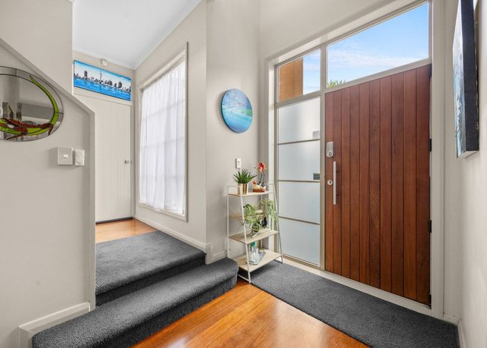  at 14 Kingsgate Place, Dannemora, Manukau City, Auckland