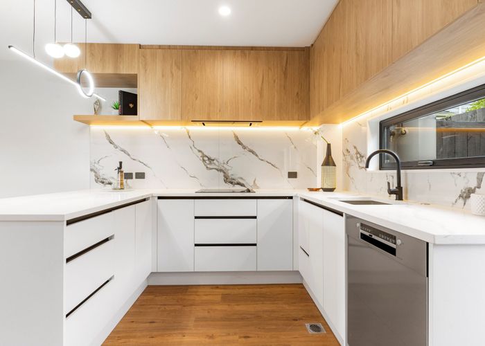  at 14 Middlesex Road, Waterview, Auckland City, Auckland