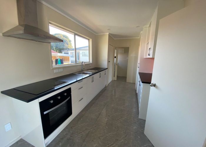  at 9B Surrey Street, Manurewa, Manukau City, Auckland