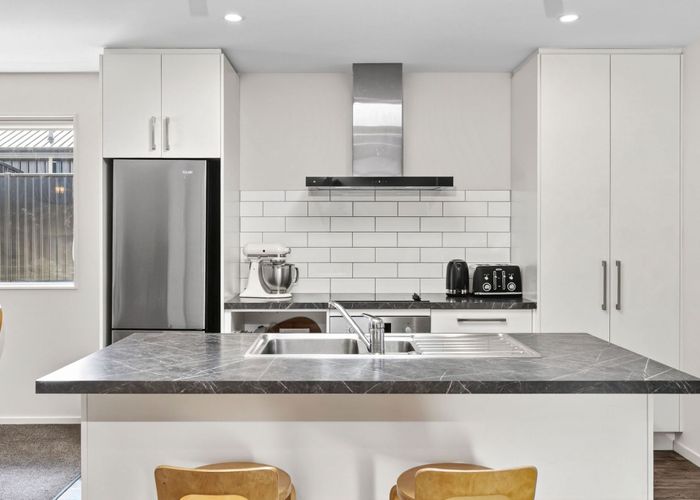  at 7 Tomtit Crescent, Lake Hawea, Wanaka, Otago