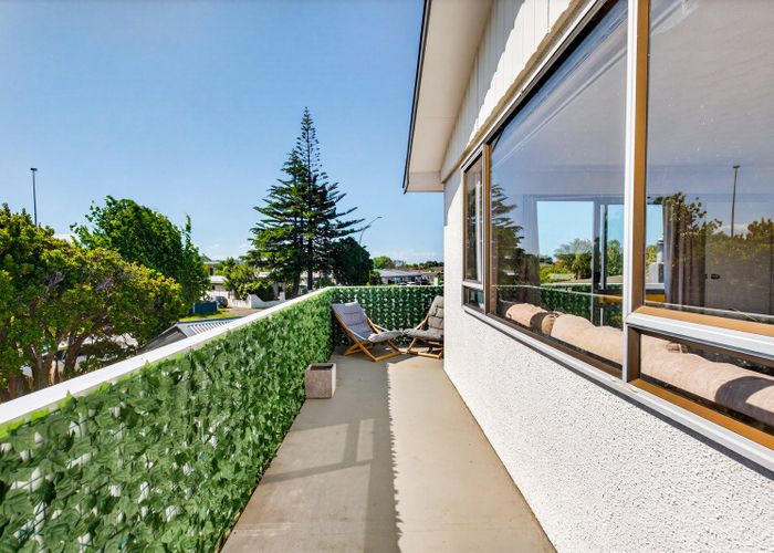  at 138 Gloucester Street, Taradale, Napier, Hawke's Bay