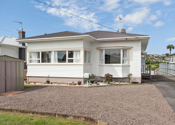  at 26 Somerset Road, Mount Roskill, Auckland