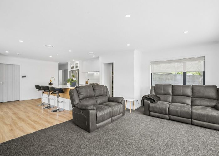  at 18A Lyndfield Lane, Newlands, Wellington, Wellington