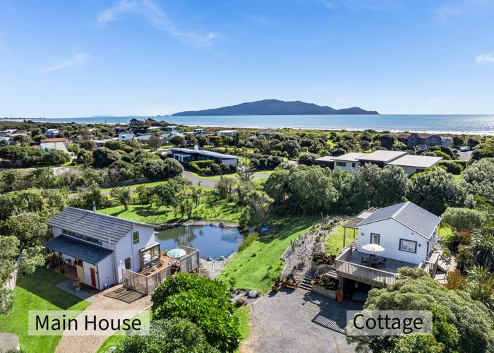  at 106 Paetawa Road, Peka Peka, Kapiti Coast, Wellington