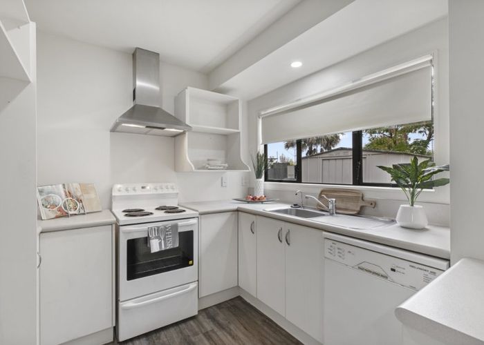  at 2/129 Coronation Road, Papatoetoe, Manukau City, Auckland