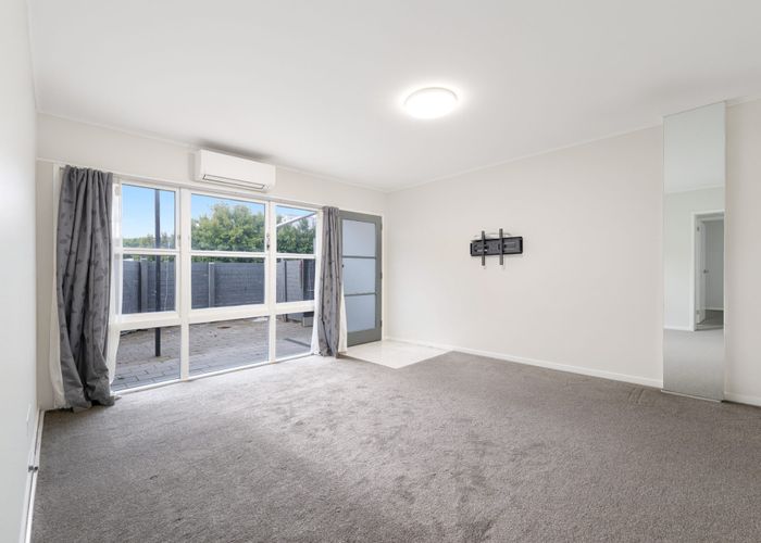  at 9/11 Tawera Road, Greenlane, Auckland City, Auckland