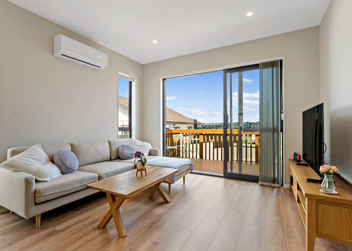  at 50D Sandgate Avenue, Botany Downs, Manukau City, Auckland