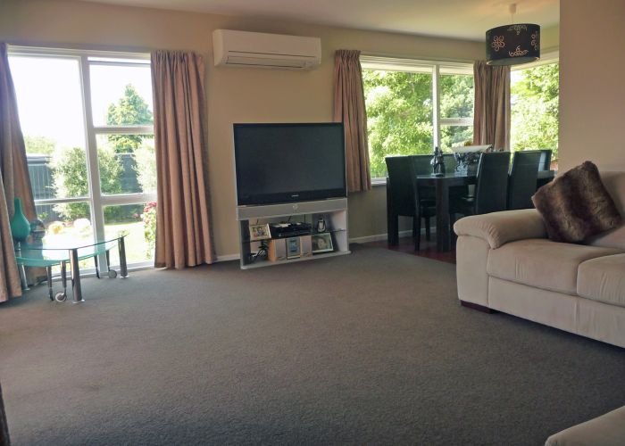 at 8 Besant Place, Avondale, Christchurch