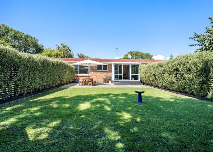  at 2/50A Ireland Road, Mount Wellington, Auckland City, Auckland