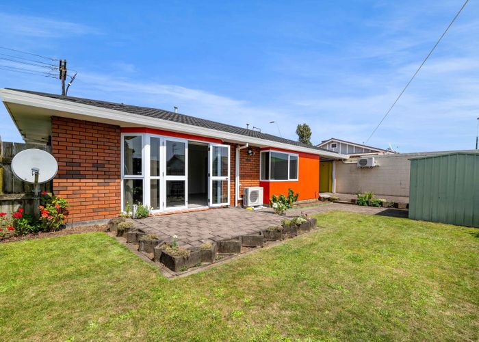  at 120 Cumberland Street, Welbourn, New Plymouth, Taranaki