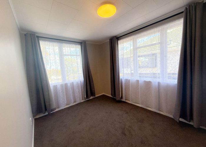  at 570 Richardson Road, Mount Roskill, Auckland City, Auckland