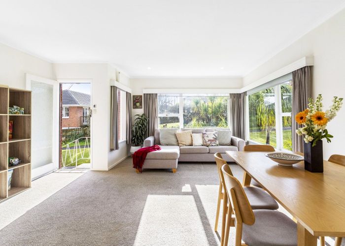  at 3/51 College Road, Northcote, Auckland