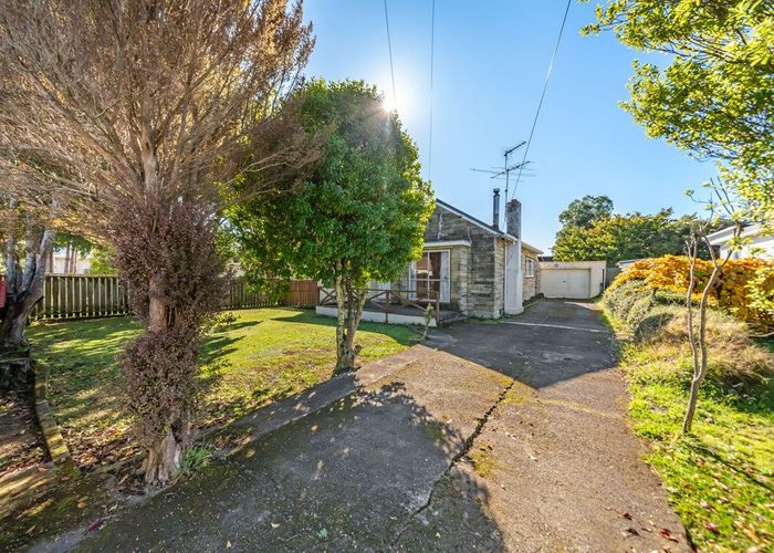  at 42 Merton Street, Trentham, Upper Hutt