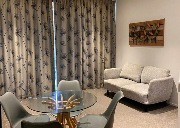  at 2F/22 Fleet Street, Eden Terrace, Auckland City, Auckland