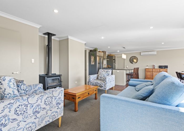  at 21 Nicholson Drive, Kaitoke, Whanganui
