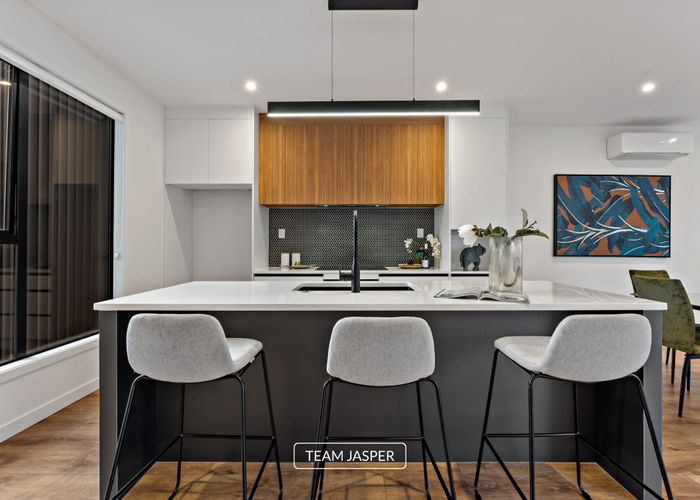  at 1/48 St Johns Road, Meadowbank, Auckland City, Auckland