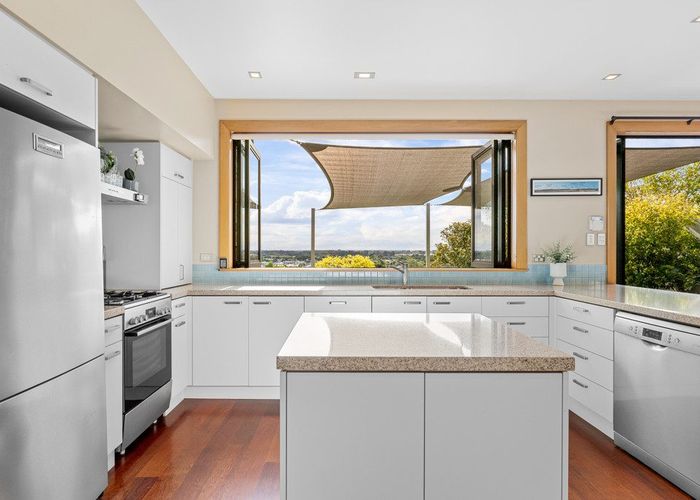  at 893 Cashmere Road, Halswell, Christchurch