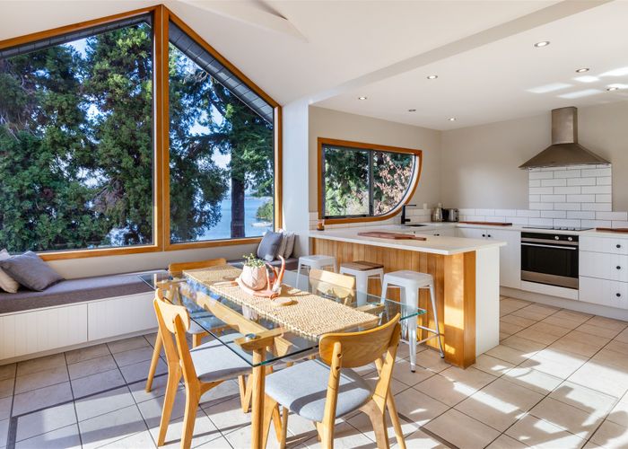  at 1/870 Acacia Bay Road, Acacia Bay, Taupo