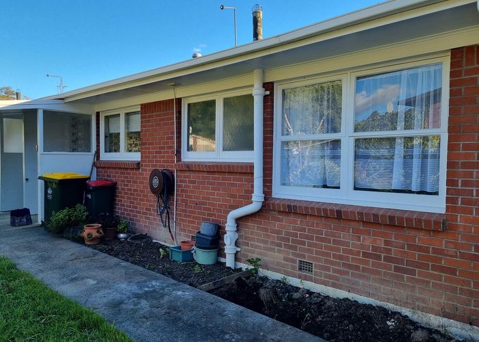  at 12 Walpole Avenue, Hillpark, Auckland