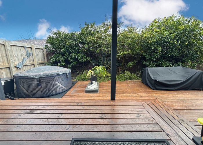  at 51B Vodanovich Road, Te Atatu South, Waitakere City, Auckland