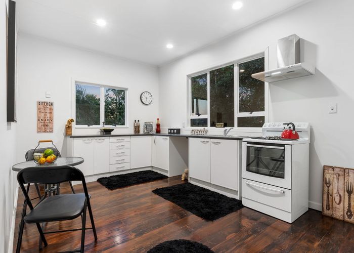  at 62a Don Buck Road, Massey, Waitakere City, Auckland